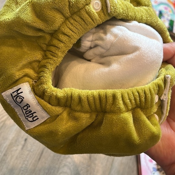 Olive green all in one cloth pull-up | one size | MG Baby - Picture 4 of 5